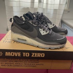 Women’s Nike Air Max Terrascape 90
